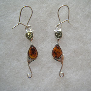 Boucle d'oreilles chat - bijou ambre et argent