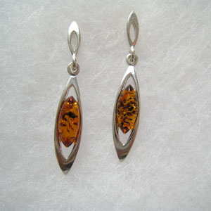 Boucles d'oreilles navette - bijou ambre et argent