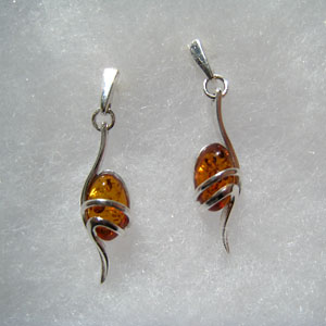 Boucles d'oreilles torsade - bijou ambre et argent