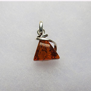 Pendentif Triangle En Argent Massif - Fond Noir Avec Inclusion Fleur Nacre - Modèle W150 - Bijou Occasion Vintage