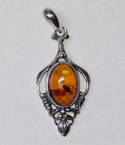 Pendentif style ancien - bijou ambre et argent