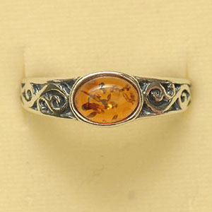  B9   Bague style ancien - bijou ambre et argent