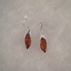 Boucles d'oreilles perle cognac pendante - bijou ambre et argent