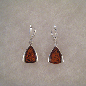 Boucles d'oreilles triangle moderne  - bijou ambre et argent