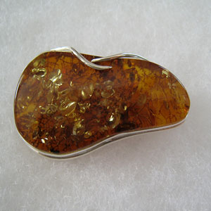 Broche cabochon - bijou ambre et argent