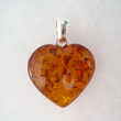 Pendentif  ambre gros coeur