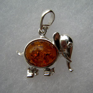 Pendentif elephant cabochon - bijou ambre et argent