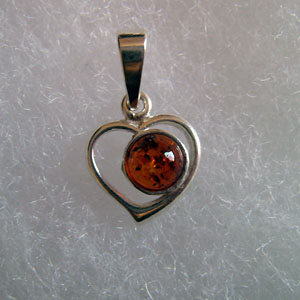 Pendentif coeur miniature - bijou ambre et argent