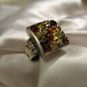 Bague carre - bijou ambre et argent