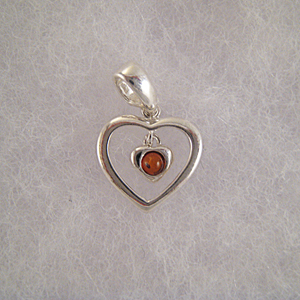 Pendentif coeur pendant - bijou ambre et argent