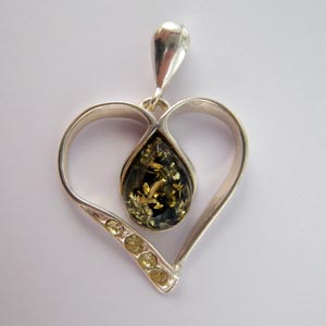 Pendentif coeur zyrco - bijou ambre et argent