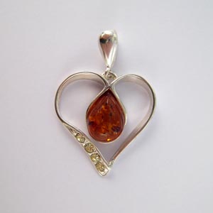 Pendentif coeur zyrco - bijou ambre et argent