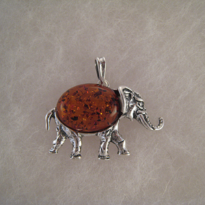 Pendentif lphant corps ambre  - bijou ambre et argent