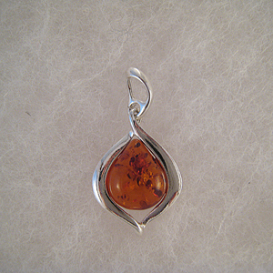 Pendentif perle cerne d'argent  - bijou ambre et argent